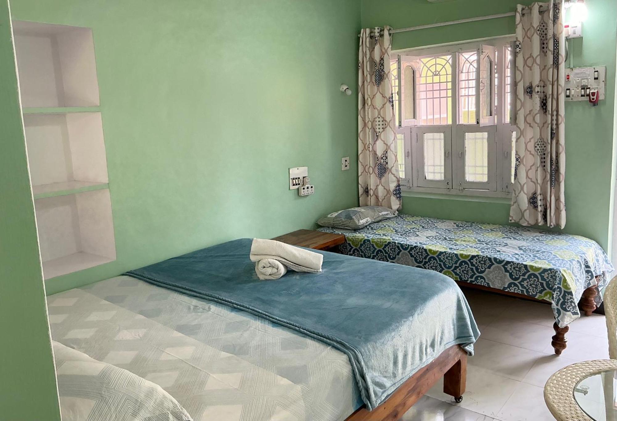 Kalyan Guesthouse Хампі Екстер'єр фото